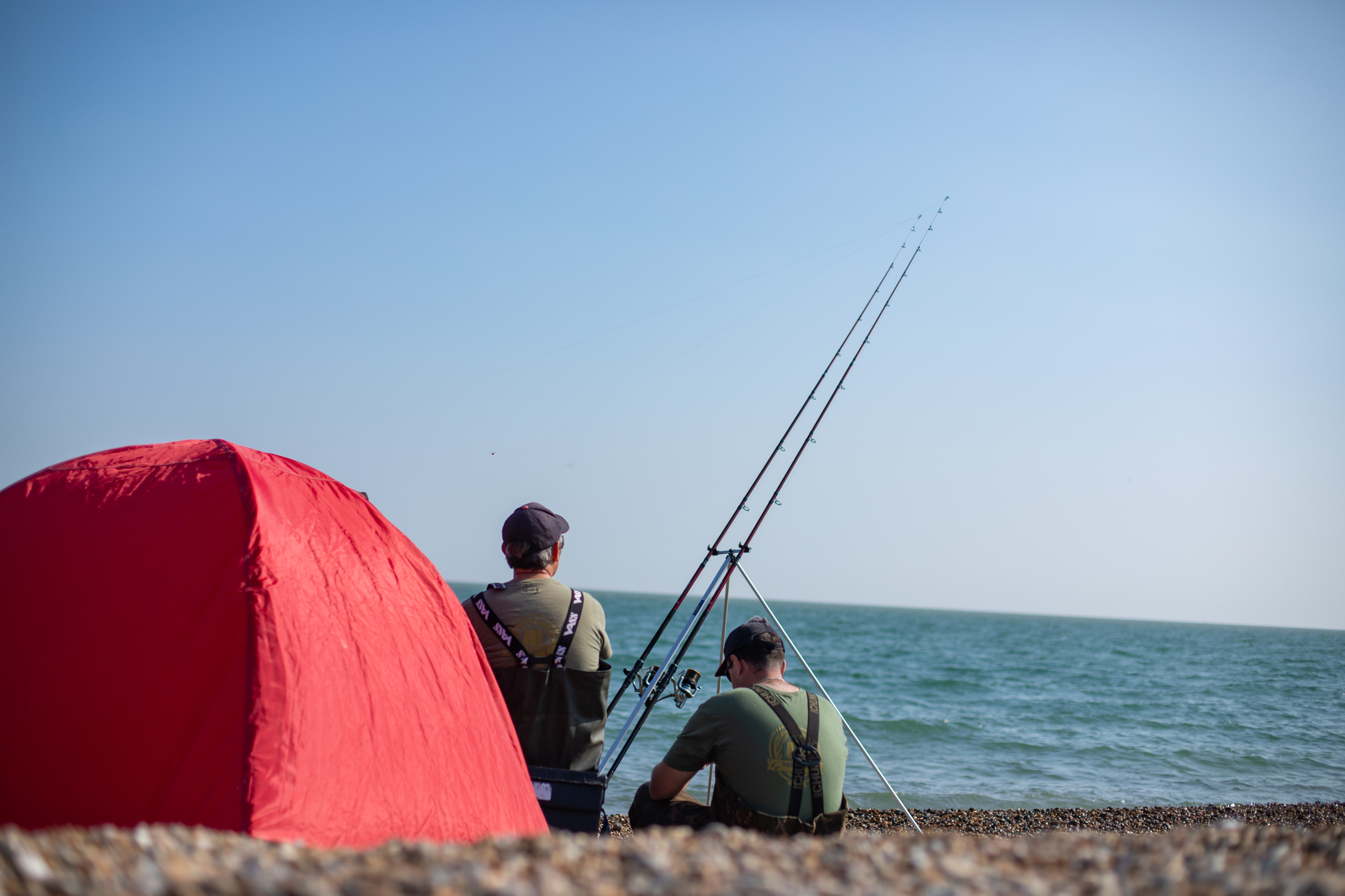 FAQ de Pêche en Mer & de Plage - Tout Ce Dont Vous Avez Besoin de Savoir À Propos de la Pêche en Mer